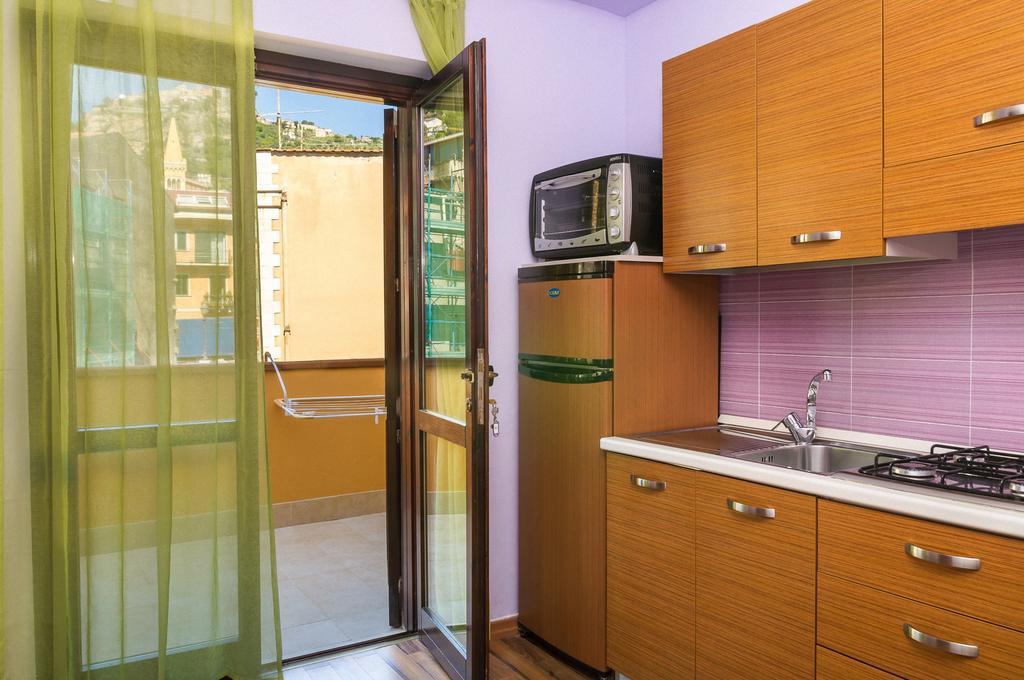 Residence Villa Il Glicine Taormina Habitación foto